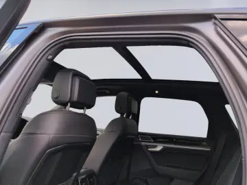 VW Touareg R-Line V6 TDI