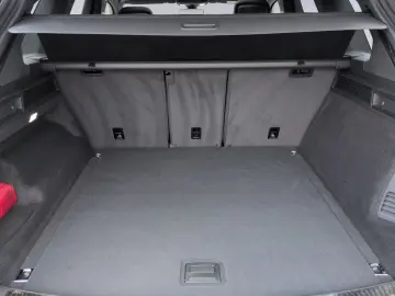 VW Touareg R-Line V6 TDI