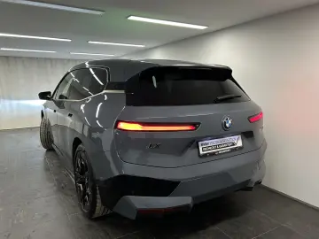 BMW iX M60 M Sportpaket Pano. PA. Prof. B&W DAB Lase