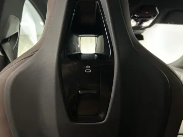 BMW iX M60 M Sportpaket Pano. PA. Prof. B&W DAB Lase