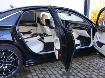 AUDI S8 exclusive UNIKAT  KERAMIK VOLL UPE 230.515 -