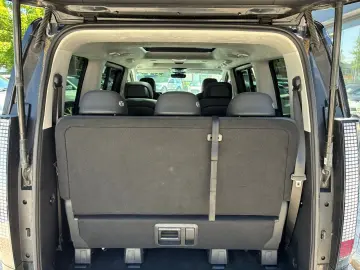 HYUNDAI Staria Signature 4WD 7-Sitzer 360Kamera Bose ACC