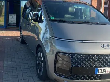 HYUNDAI STARIA 2.2 CRDi Sign. 7-Sitzer TÜV Service Neu