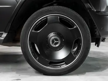 MERCEDES-BENZ 450 G 450 d AMG Line Manufaktur Nappa …