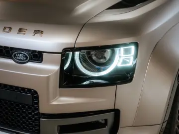 LAND ROVER Defender OCTA