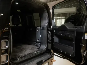 LAND ROVER Defender OCTA