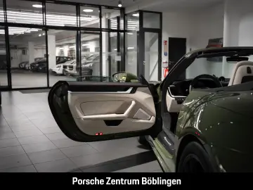 Porsche 992  4 GTS Cabrio Natooliv Burmester