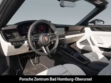 Porsche 992 GTS Cabrio Burmester Lift