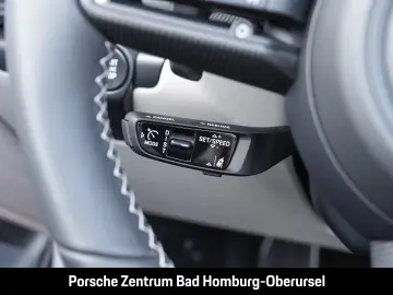Porsche 992 GTS Cabrio Burmester Lift