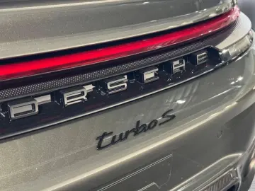 Porsche 992.2 Turbo S Cabriolet Innodrive Burmester Lift