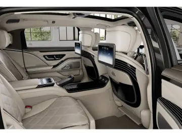 MERCEDES-BENZ S 680 4M Maybach FirstClass
