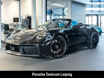 Porsche 992 911 Carrera 4 GTS Cabrio Burmester Rivierabl
