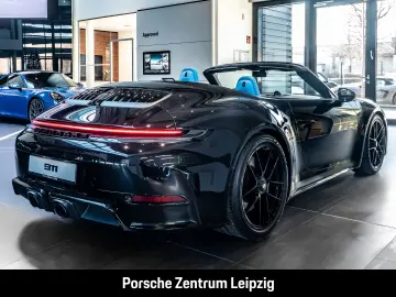 Porsche 992 911 Carrera 4 GTS Cabrio Burmester Rivierabl