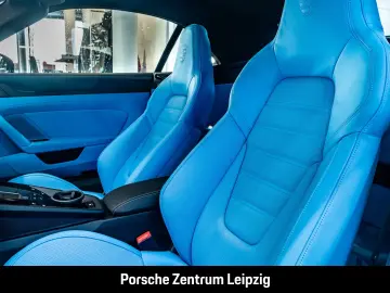 Porsche 992 911 Carrera 4 GTS Cabrio Burmester Rivierabl