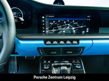 Porsche 992 911 Carrera 4 GTS Cabrio Burmester Rivierabl