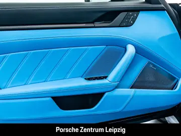 Porsche 992 911 Carrera 4 GTS Cabrio Burmester Rivierabl