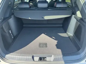 BYD Seal U DM-i DESIGN PHEV 1.5 238KW PHEV