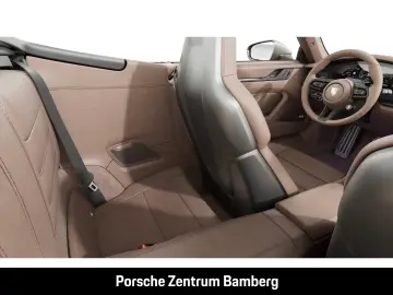 Porsche 992 -2 Carrera 4 GTS Cab.   Club Leather Truffle  Si