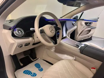 MERCEDES-BENZ EQS 450 4M AMG-LINE HYPESCREEN PANO SI…