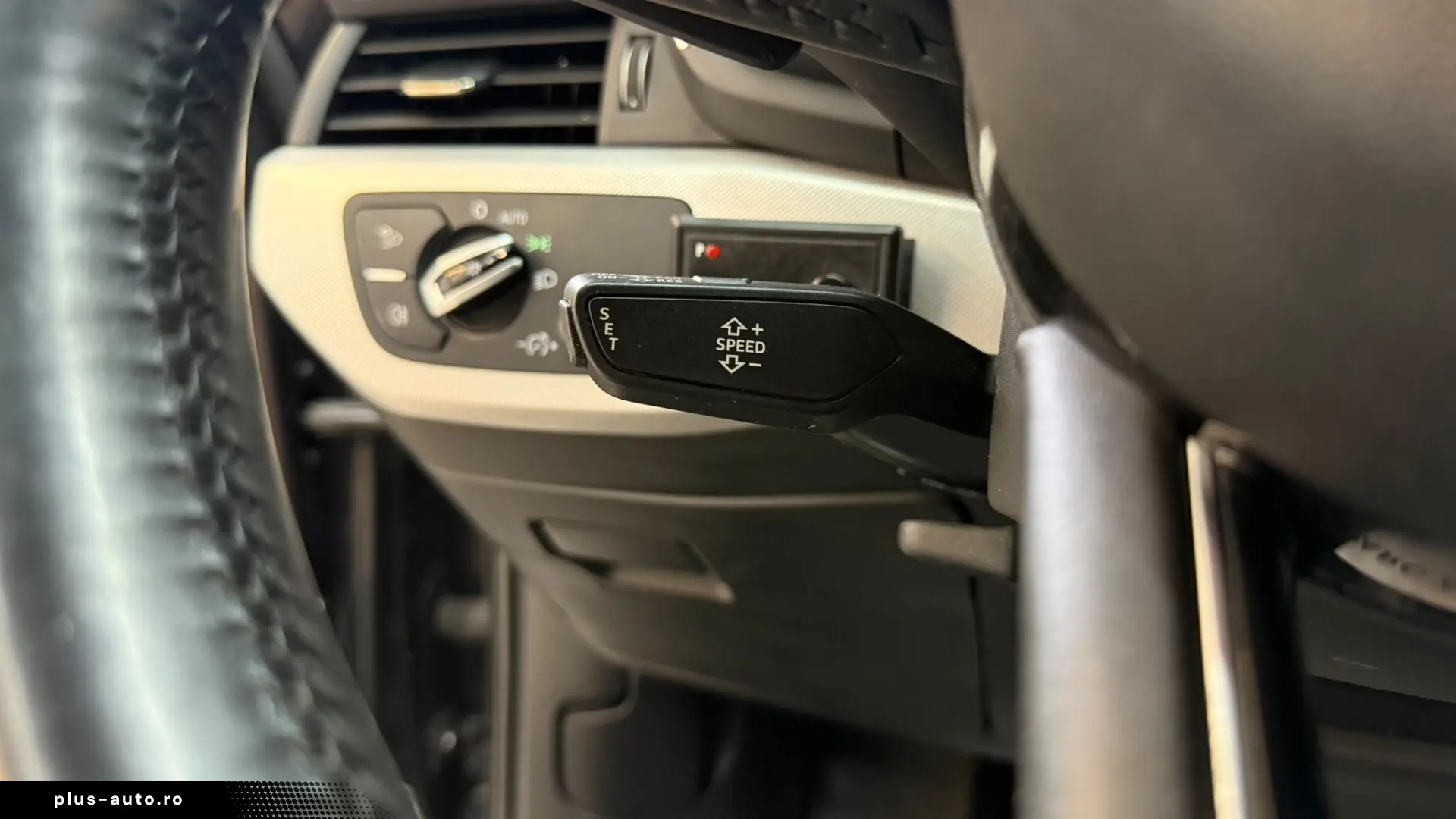 AUDI A4 2016 — imagine 28