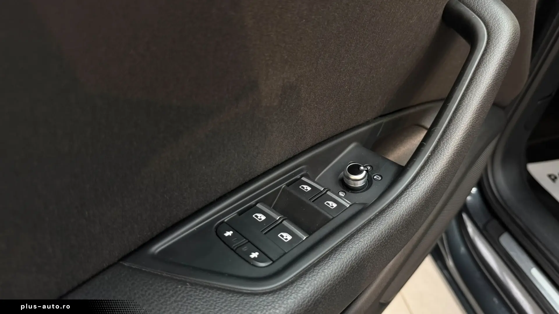 AUDI A4 2016 — imagine 33