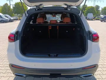 MERCEDES-BENZ GLC 300 d AMG Line 4Matic 360