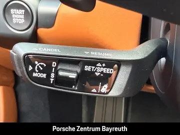 Porsche 992 Carrera 4 GTS Cabriolet COGNAC LIFT HD-MATRI