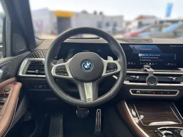 BMW X5 xDrive50e Hybrid M Sport AHK Pano. Massage