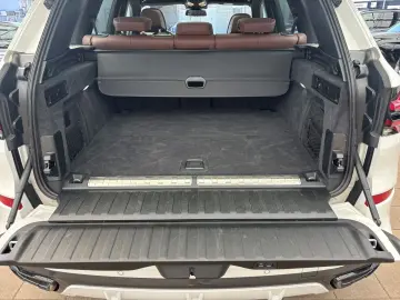 BMW X5 xDrive50e Hybrid M Sport AHK Pano. Massage