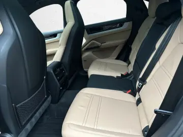 PORSCHE Cayenne S Coupé BOSE Sportsitze Soft-Close