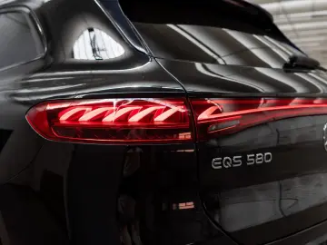 MERCEDES-BENZ EQS SUV 580 4M AMG Sport Premium  7-Si…