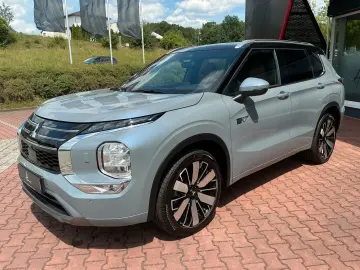 MITSUBISHI PHEV Outlander TOP mit Luxury Paket  LEDER BRAUN