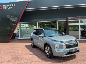 MITSUBISHI PHEV Outlander