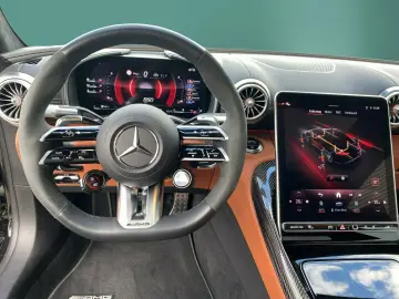 MERCEDES-BENZ AMG GT 63 PERF.SITZ DISTRO