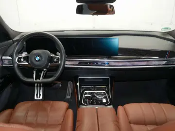 BMW 740 d xDrive M Sport DVD B&W