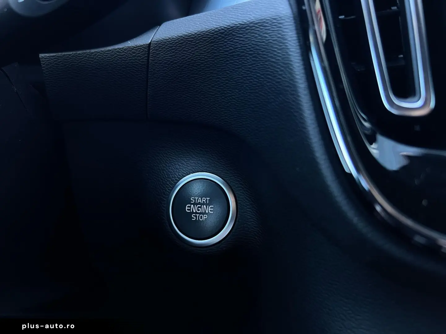 Volvo Xc-40