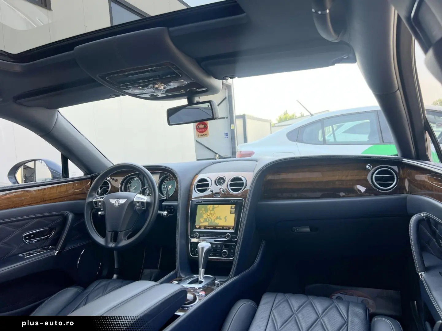 Bentley Flying-Spur-