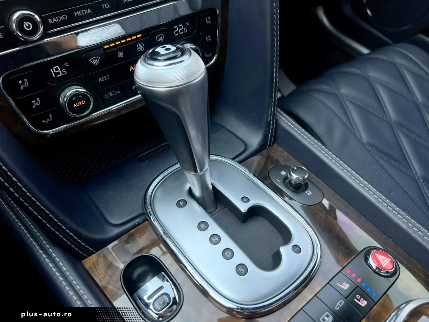 Bentley Flying-Spur-