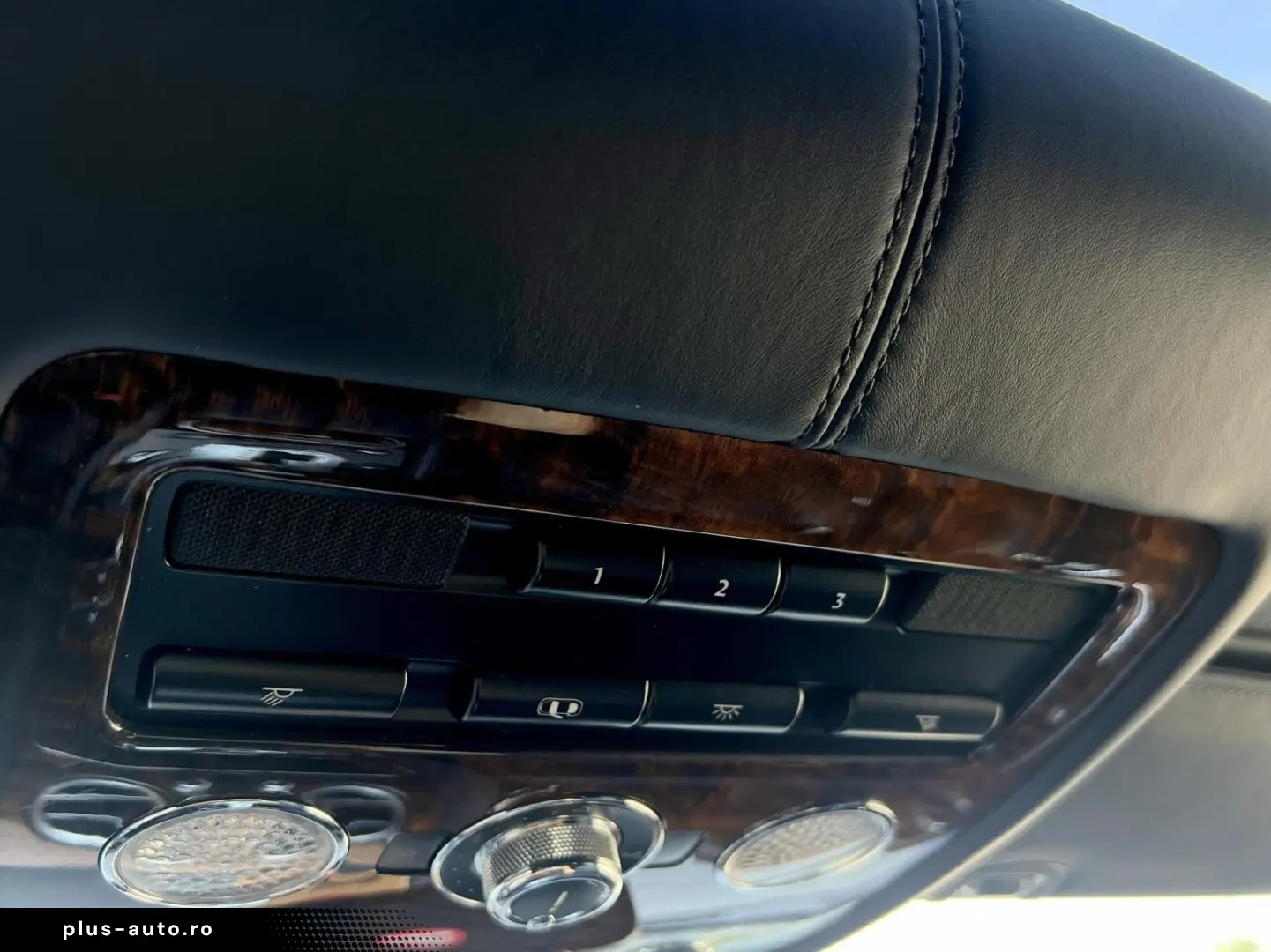 Bentley Flying-Spur-