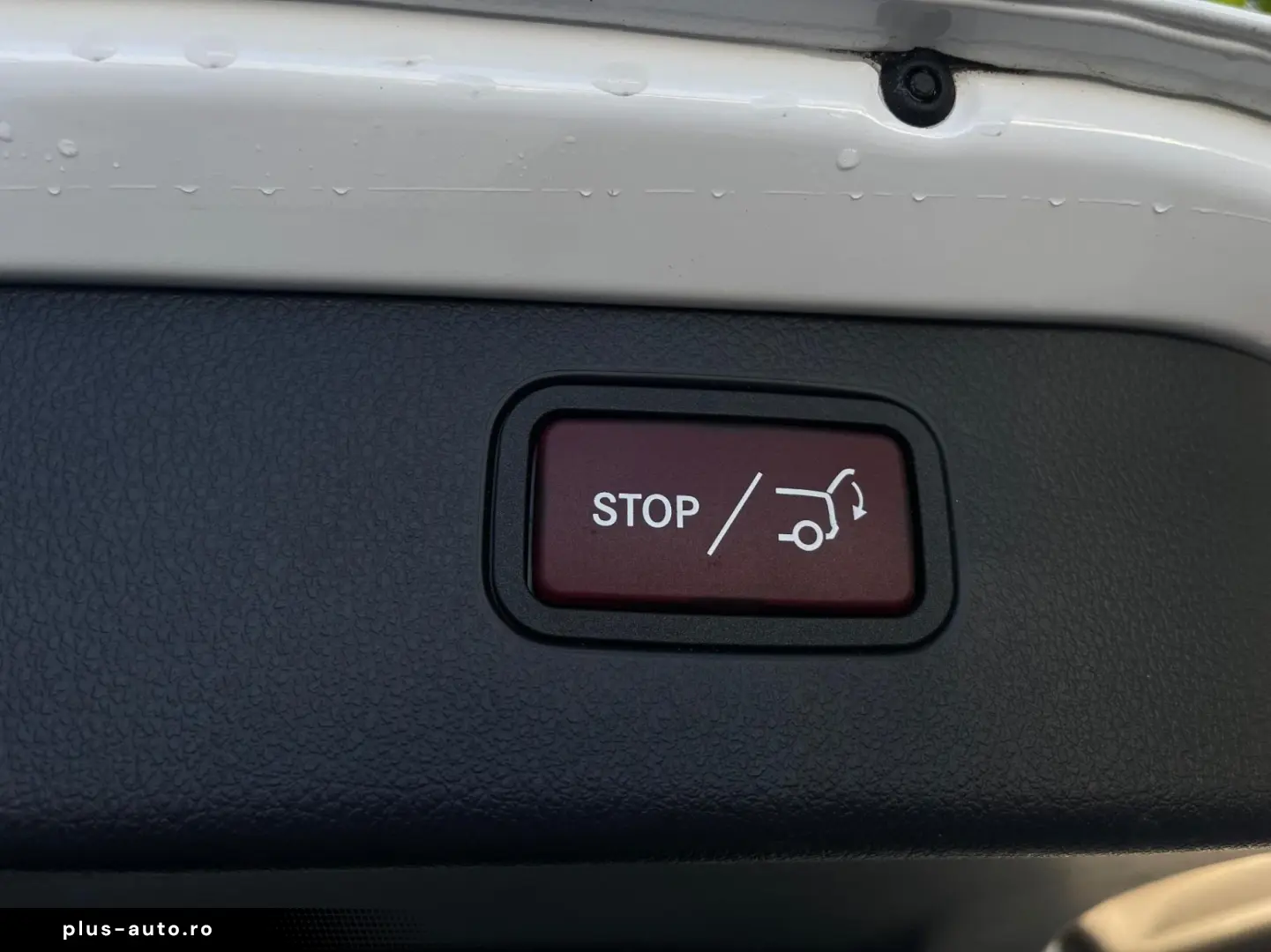 MERCEDES-BENZ C-Class 2022 — imagine 22