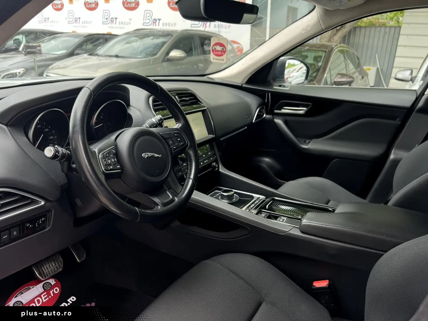 JAGUAR F-PACE 2018 — imagine 5