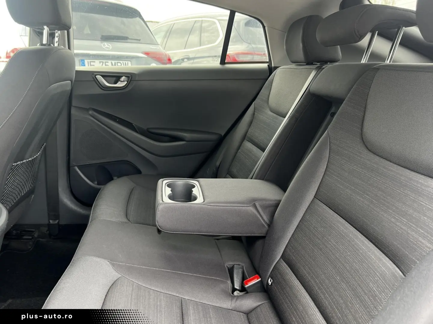 HYUNDAI Ioniq 2017 — imagine 17