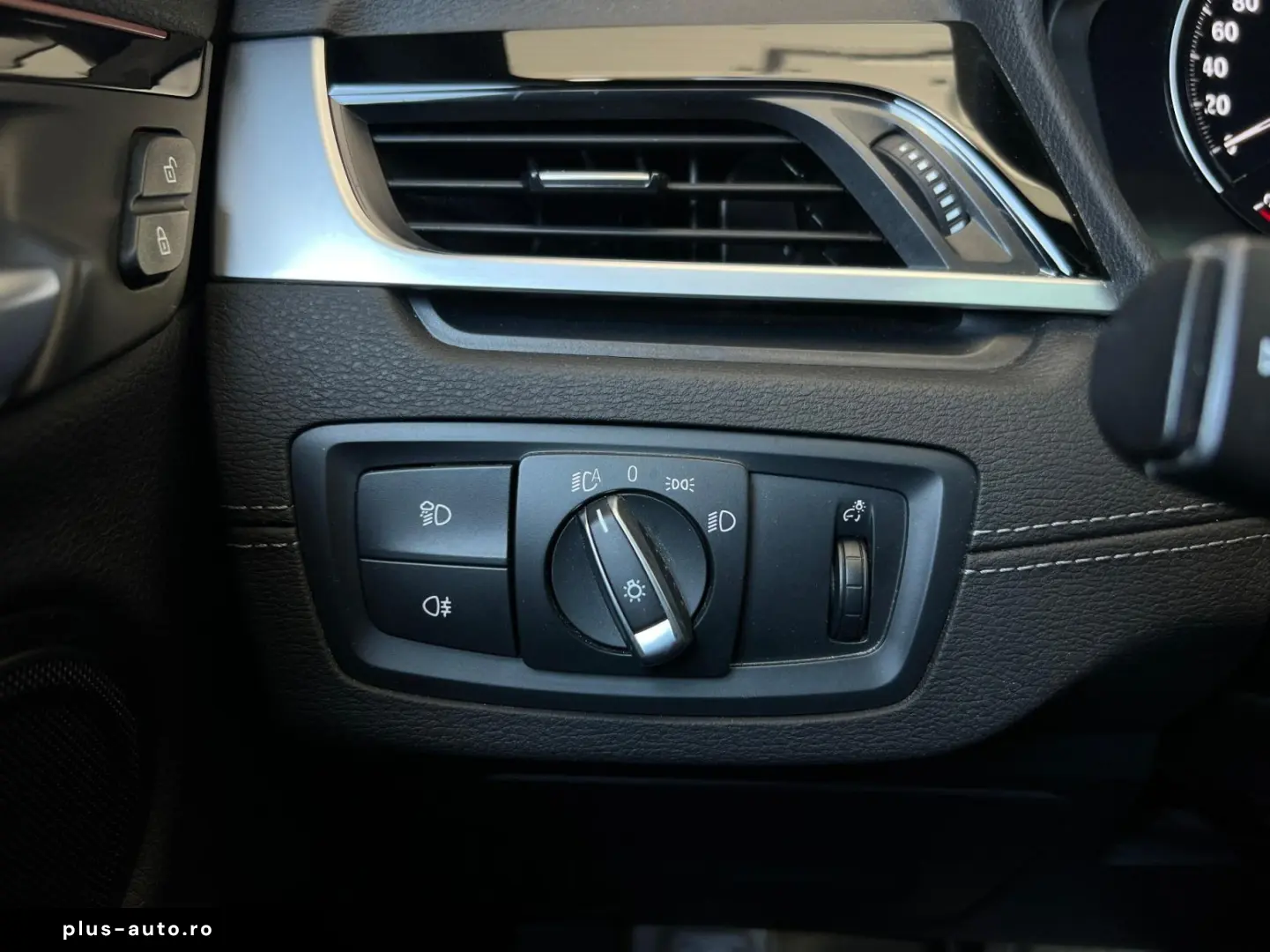 BMW X2 2021 — imagine 27