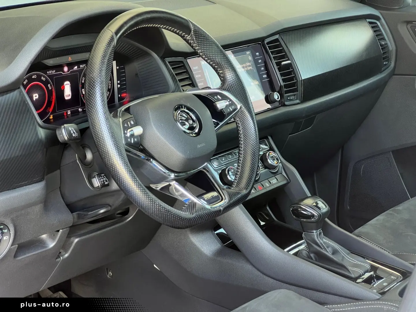 SKODA Kodiaq 2021 — imagine 11