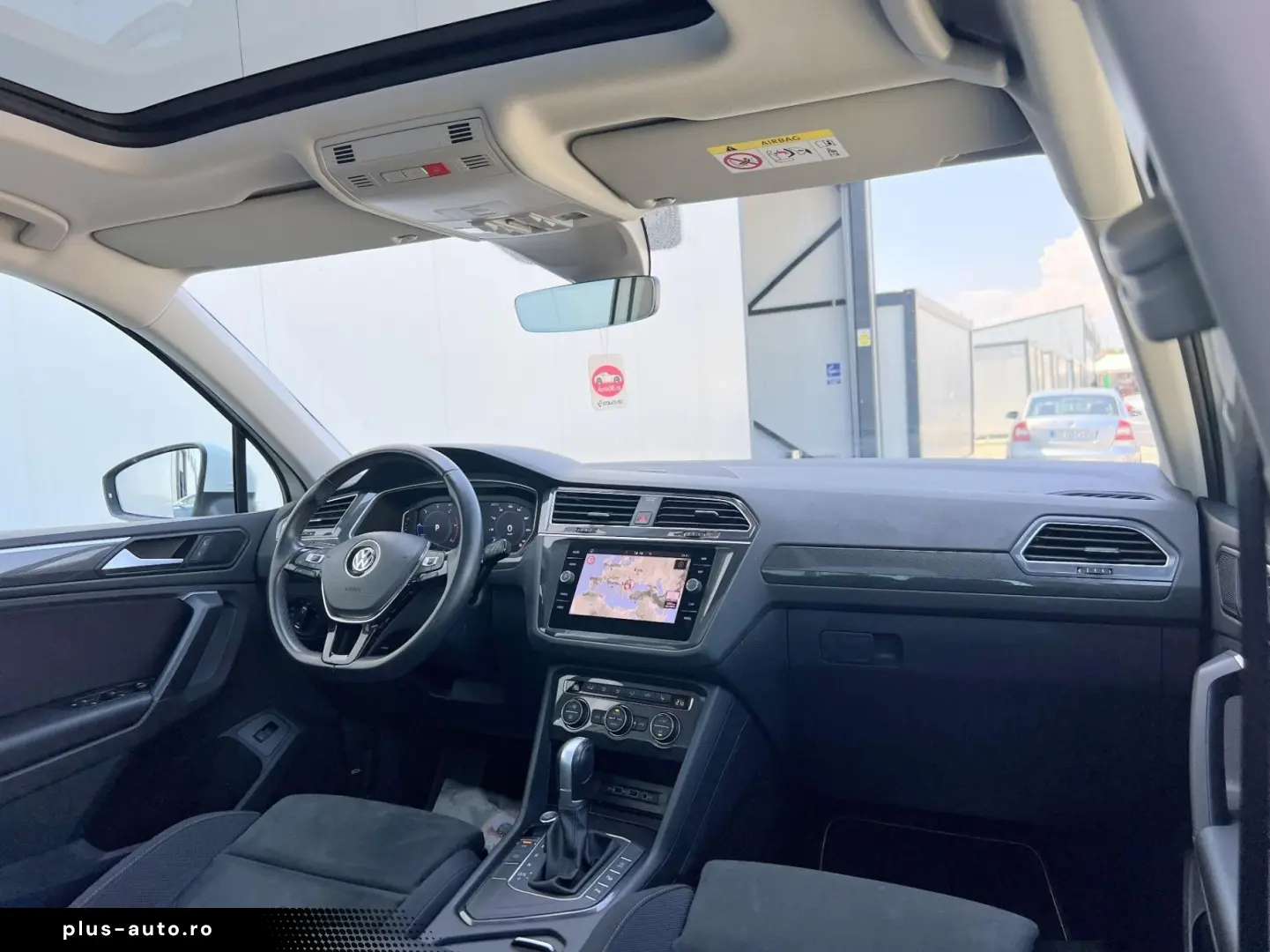 VOLKSWAGEN Tiguan 2019 — imagine 6