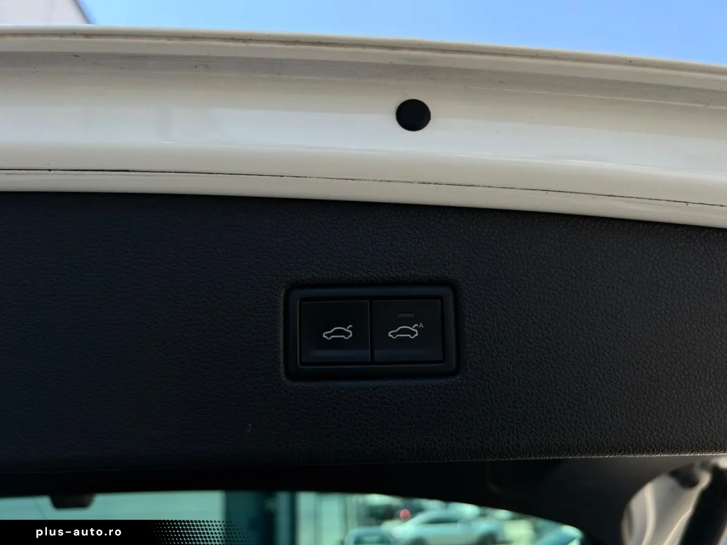 VOLKSWAGEN Tiguan 2019 — imagine 14