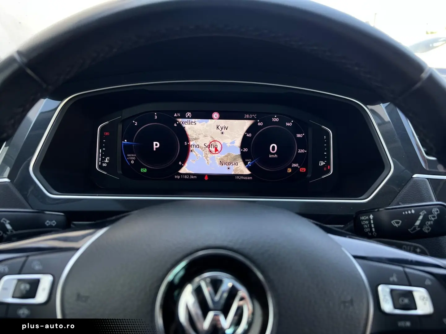 VOLKSWAGEN Tiguan 2019 — imagine 21