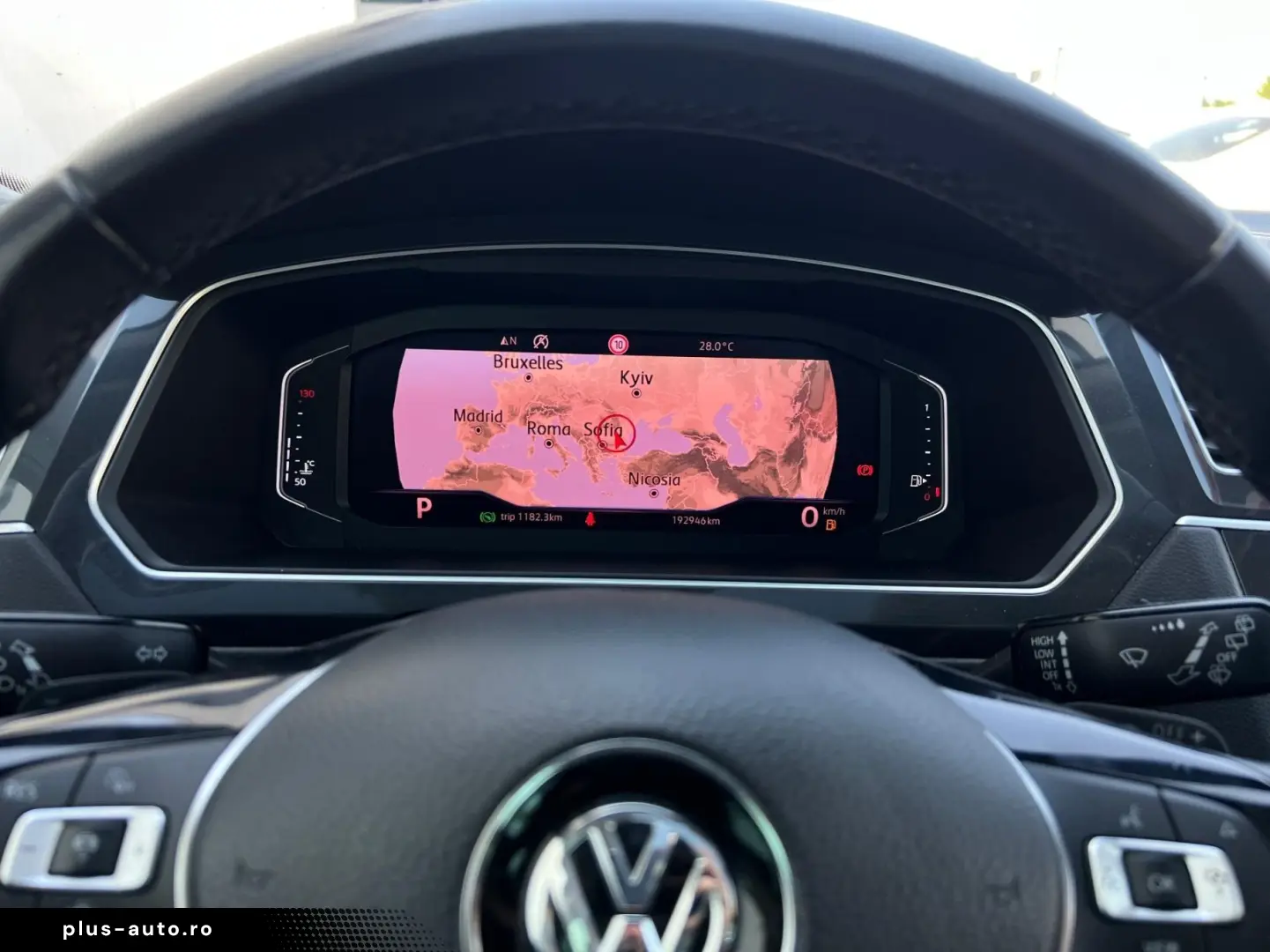 VOLKSWAGEN Tiguan 2019 — imagine 22