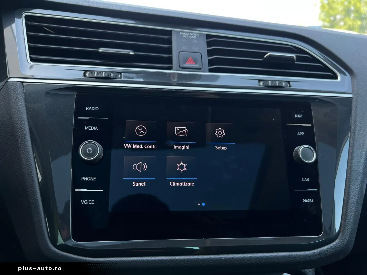 VOLKSWAGEN Tiguan 2019 — imagine 34