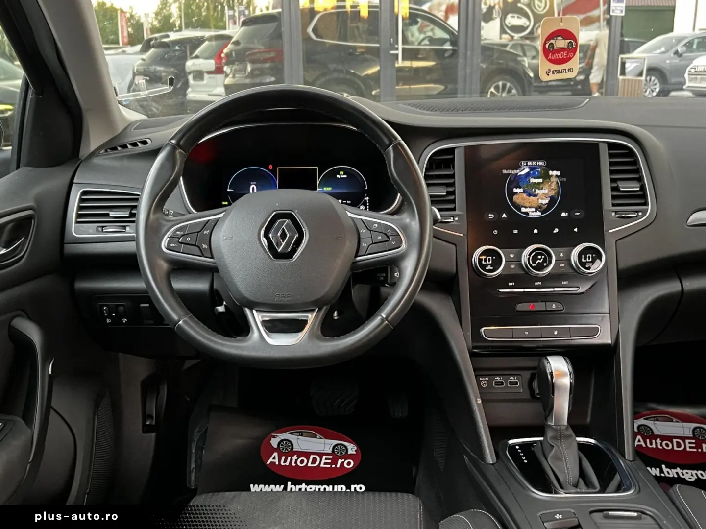 RENAULT Megane 2021 — imagine 9